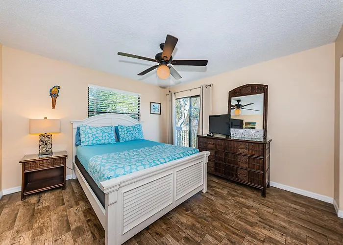 New Listing Stunning View Cypress Beachfront